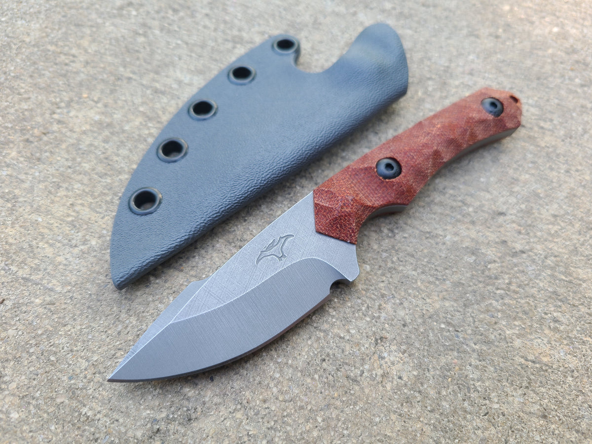 MagnaCut MidSized Harpoon (Chili Pepper Micarta) Tactical