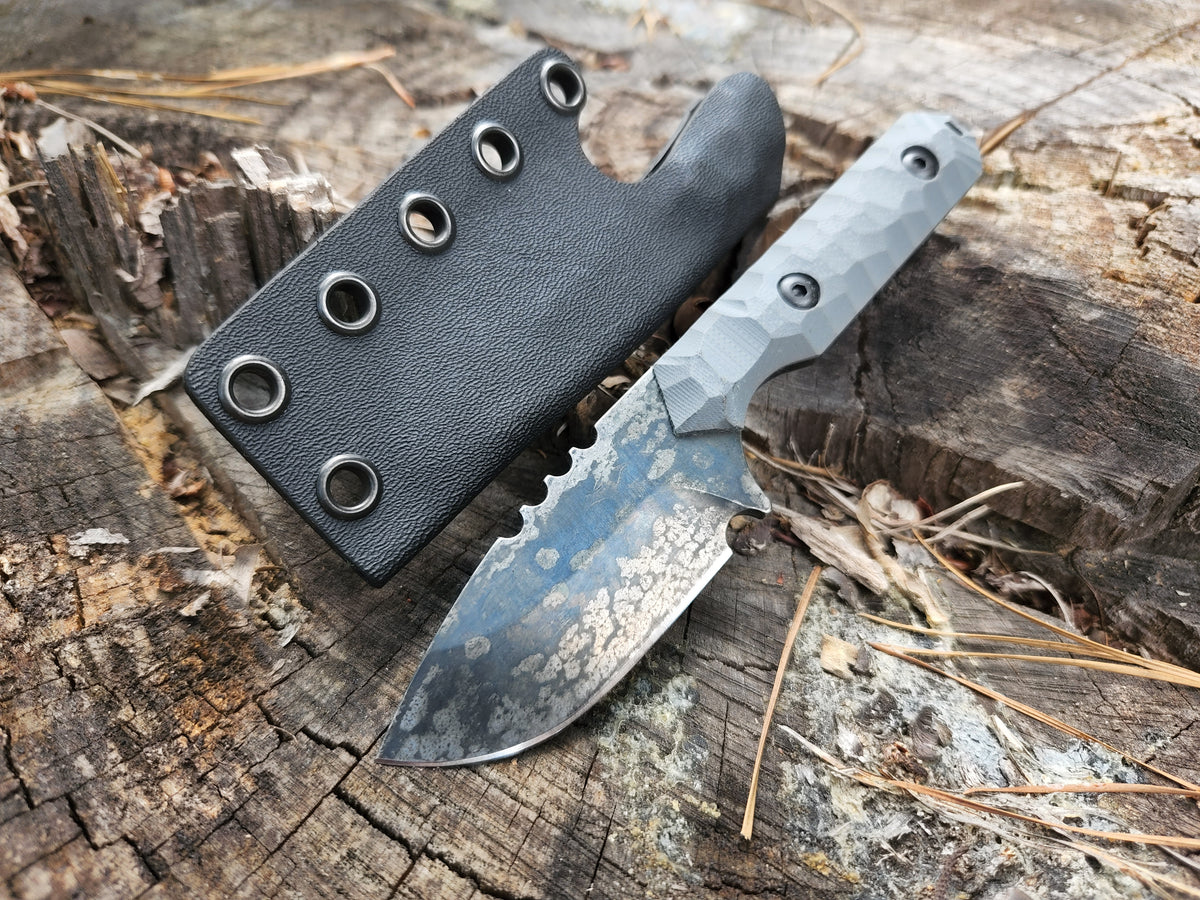 52100 MidSized Production Camper (Dark Gray) Tactical Pterodactyl Knives