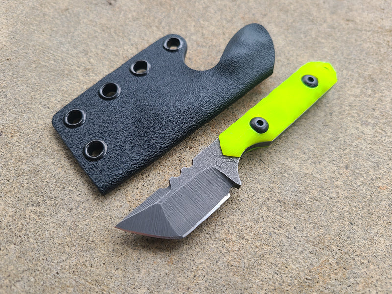 Load image into Gallery viewer, S90V Mini Tanto (Dayglow)
