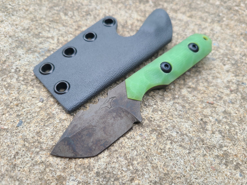 Load image into Gallery viewer, Cruwear Mini Tanto
