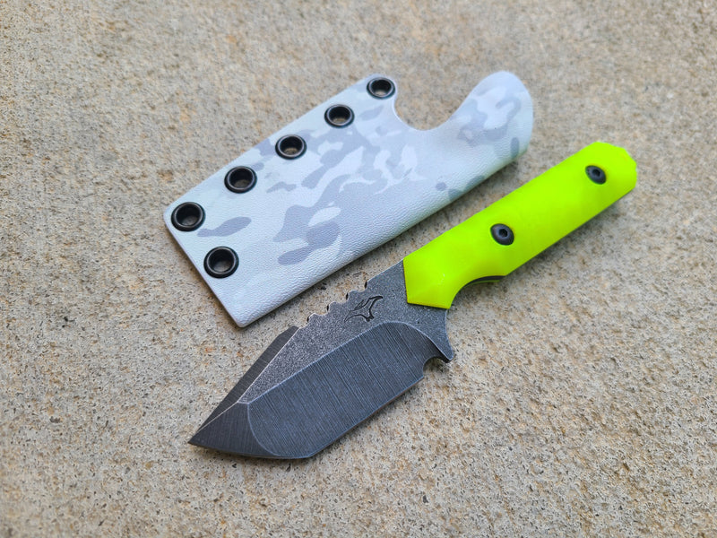 Load image into Gallery viewer, CRUWEAR Mid-Sized Tanto (Dayglow)
