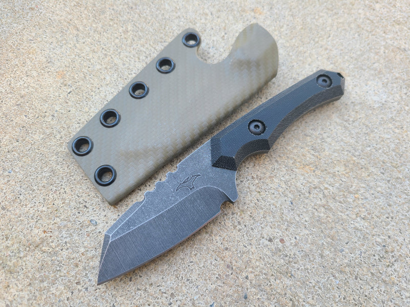Load image into Gallery viewer, MagnaCut Mid-Sized Raptor (Black Micarta Chamfered)
