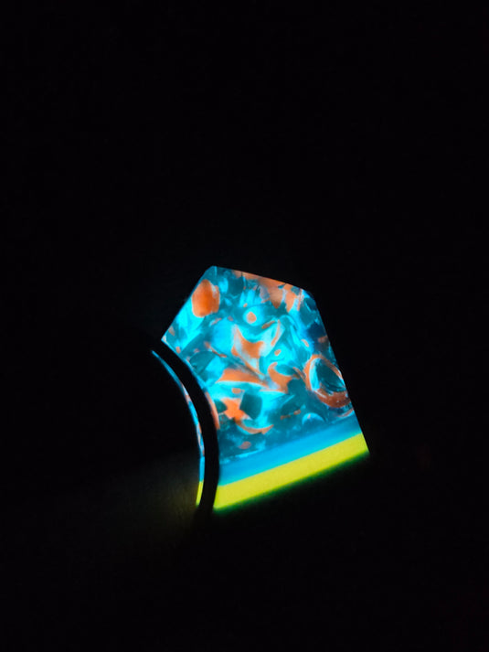 CPM4V Mini Camper (Teal Paper Micarta w/ Wiscoworx Glow Bolsters)