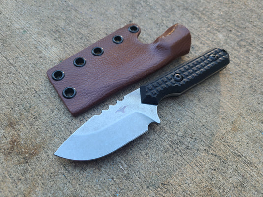 Nitro-V Mid-Sized Camper (Black Frag)
