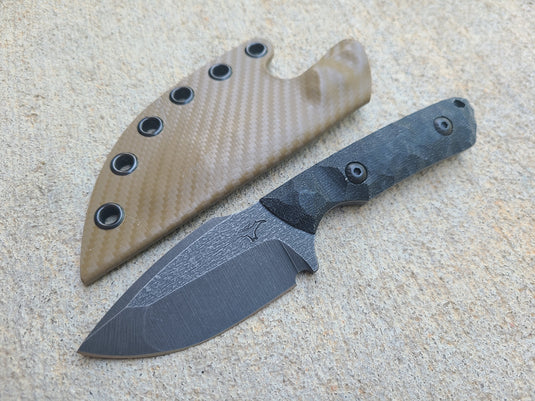 CPM S90V Mid-Sized Overlander (Black Micarta)