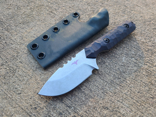 Nitro-V Mid-Sized Camper (Black Micarta)