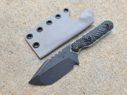 CRUWEAR Mid-Sized Tanto (Carbon Fiber w/ Blue Glow)