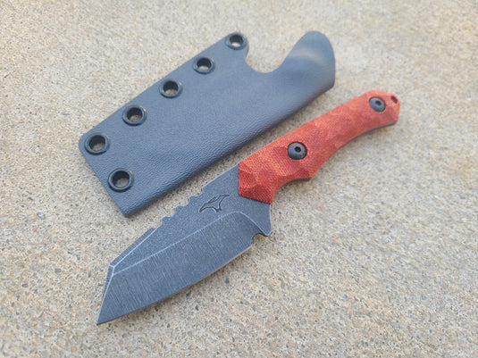 Thin Stock Z-Tuff Mid-Sized Raptor (Chili Pepper Micarta)