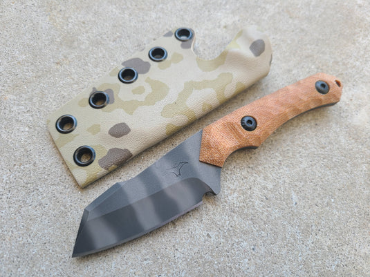 MagnaCut Mid-Sized Harpoon (Natural Micarta)