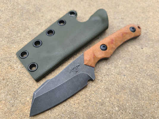 Cruwear Mid-Sized Harpoon (Natural Micarta)