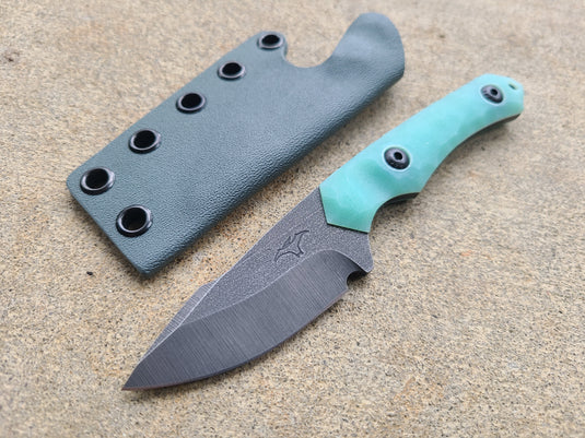 MagnaCut Mid-Sized Harpoon (Opal)
