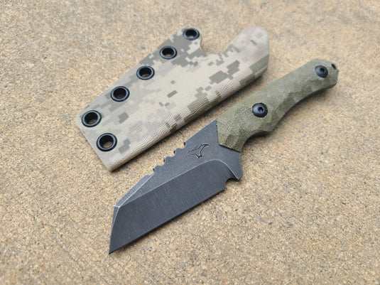 MagnaCut Mid-Sized Wharnie (OD Green Micarta)