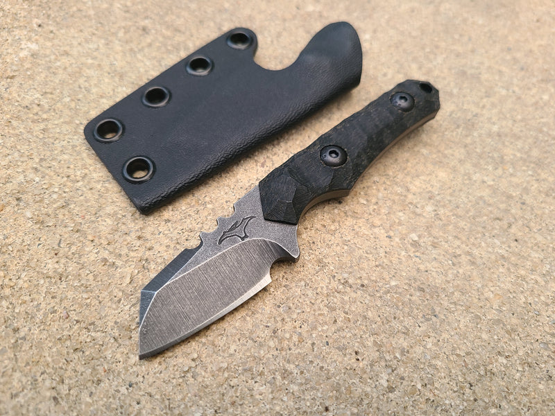 Load image into Gallery viewer, Cruwear Mini Raptor (Black Burlap Micarta - LH)
