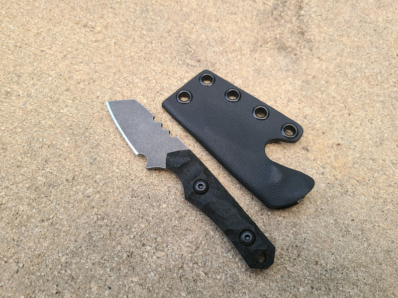 Load image into Gallery viewer, Cruwear Mini Raptor (Black Burlap Micarta - RH)
