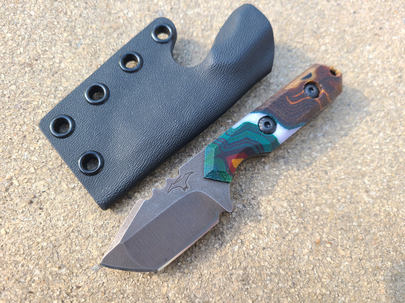 Load image into Gallery viewer, Cruwear Mini Tanto (G L Hansens Micarta)
