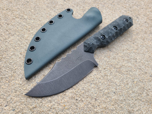 MagnaCut Full Sized Bowie (Black Micarta)