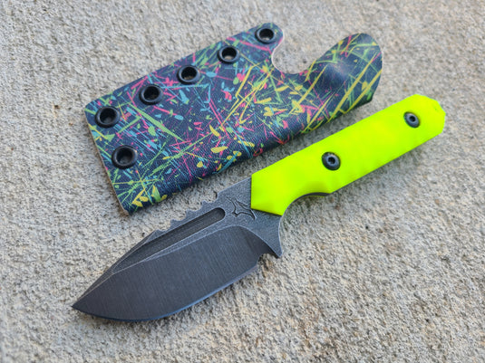 CPM3V Mid-Sized Camper (Dayglow w/ Fuller)