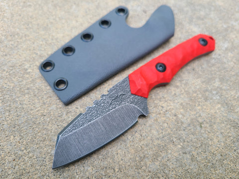 MagnaCut Mid-Sized Raptor (Red)