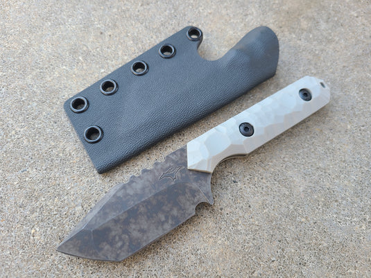 CRUWEAR Mid-Sized Tanto (Arctic Gray)