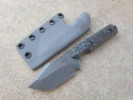 CRUWEAR Mid-Sized Tanto (Carbon Fiber)