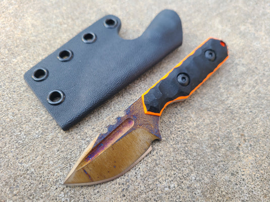 Cruwear Mini Camper (Black w/ Orange Glow)