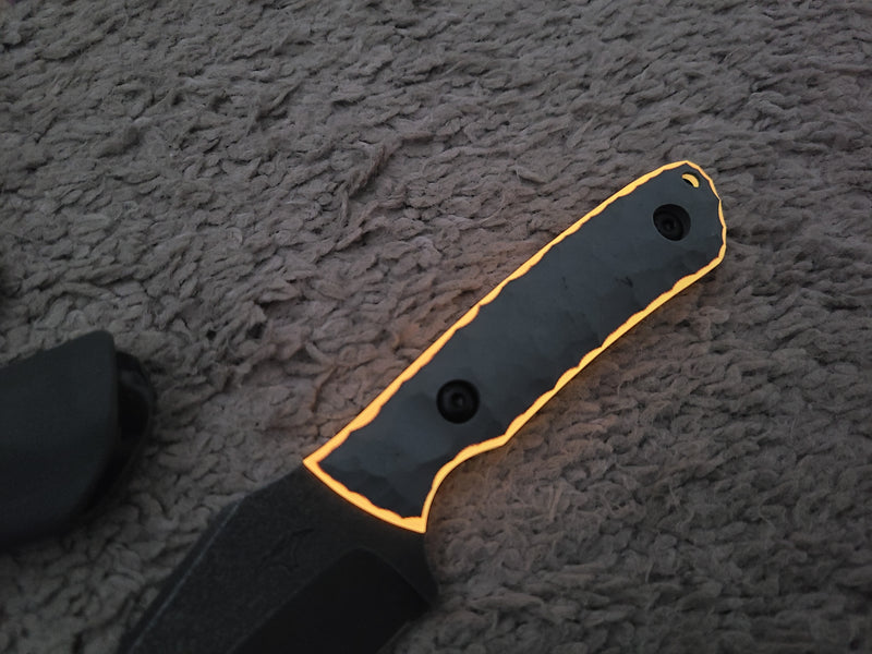 Load image into Gallery viewer, Cruwear Nodo (Gray w/ Orange Glow)
