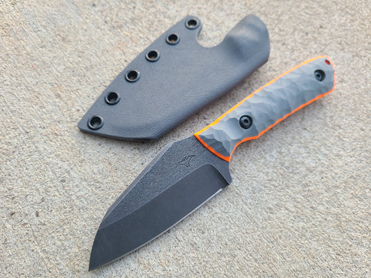 Cruwear Nodo (Gray w/ Orange Glow)
