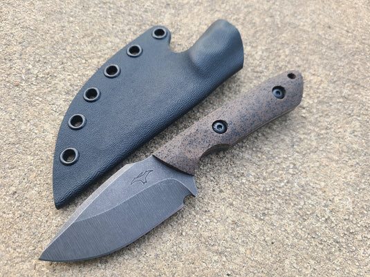 MagnaCut Mid-Sized Overlander (FDE Grip-Tec)