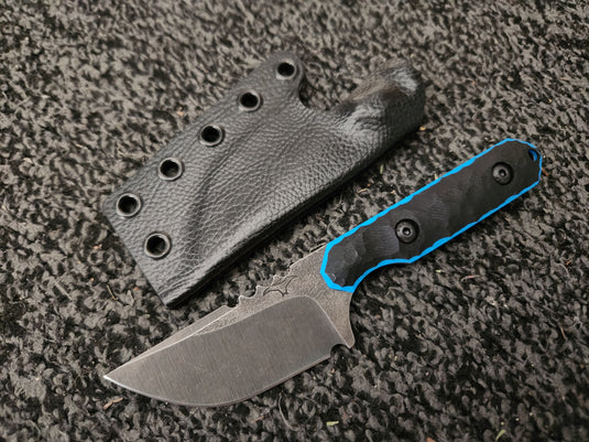 STREET FIGHTER – MAGNACUT (BLACK / BLUE GLOW)