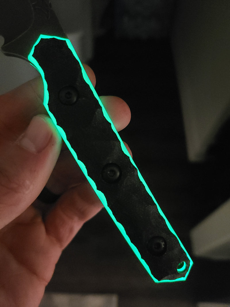 Load image into Gallery viewer, MagnaCut Full Sized WLP (Black Micarta w/ Glow)
