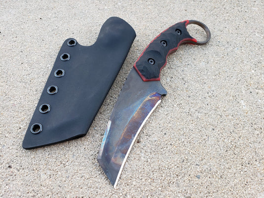CRUWEAR Karambit (Black w/ Red)