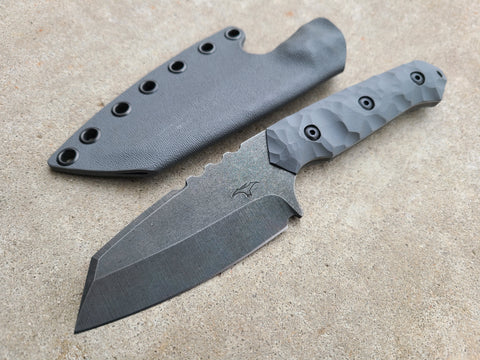 CRUWEAR Full Sized Raptor (Dark Gray)